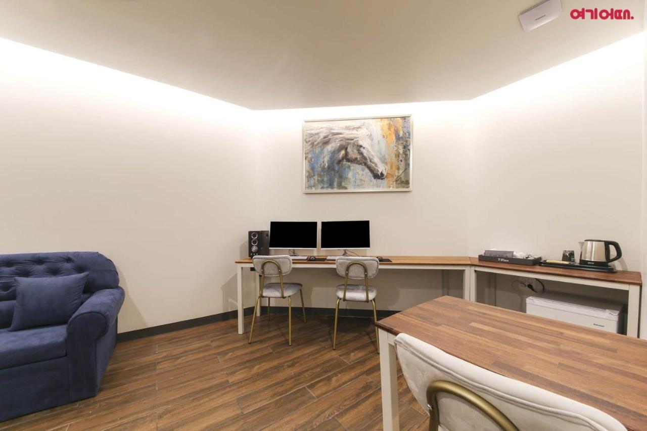 Hotel Yeogijoa Gwangju Metropolitan City Extérieur photo